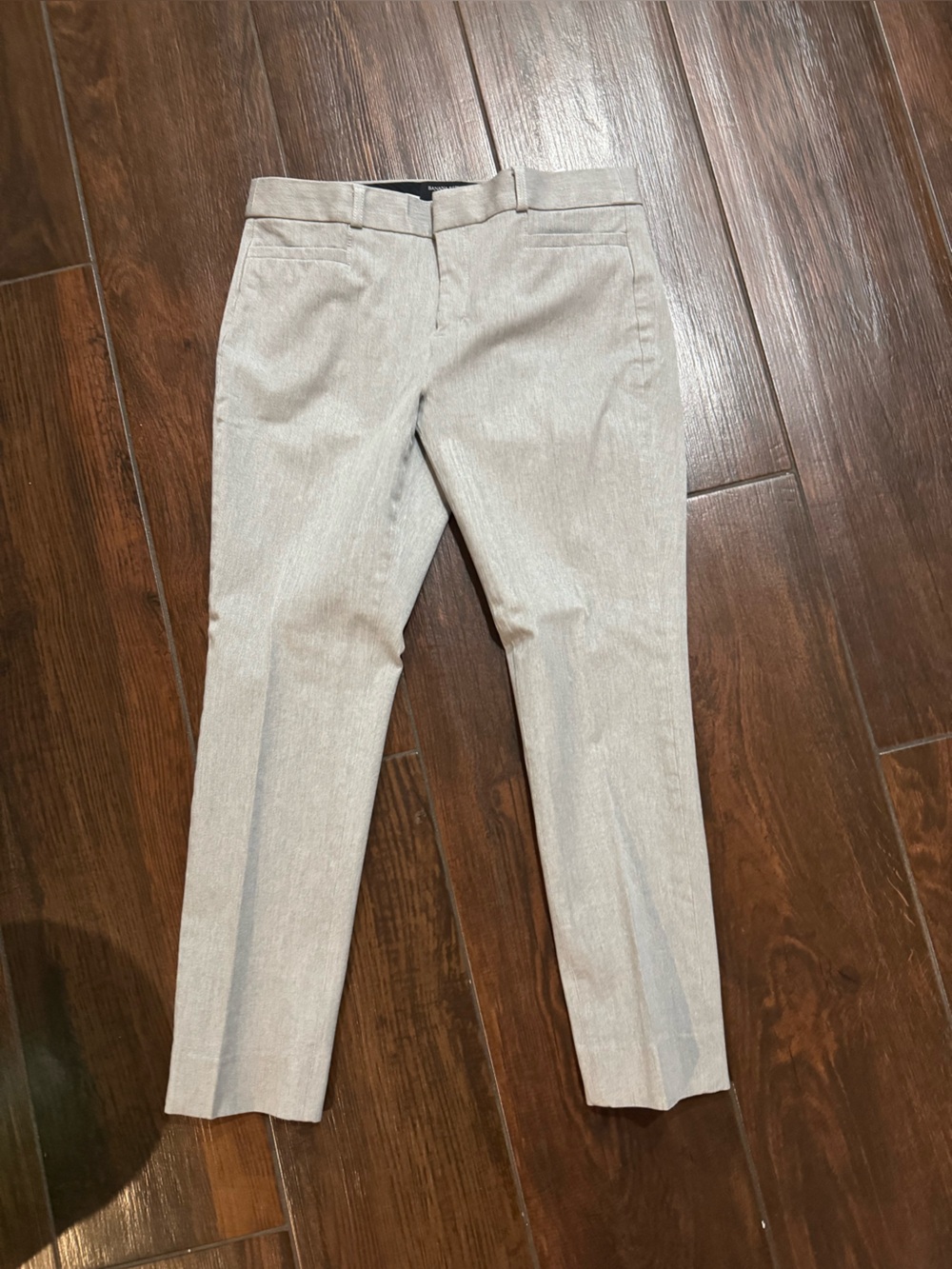 Banana Republic Women’s Dress Pants in Light Beige